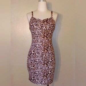 Leopard Print Bodycon Dress !